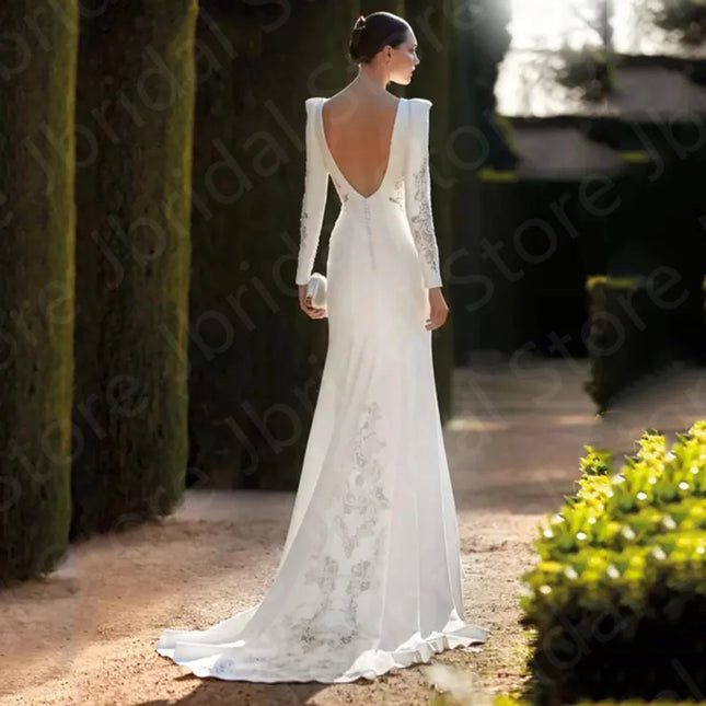 Elegant Ivory Mermaid Wedding Dresses 2024 Long Sleeves Back Out Bridal Gowns Round Neck Lace Bride Dress Sweep Train Customized