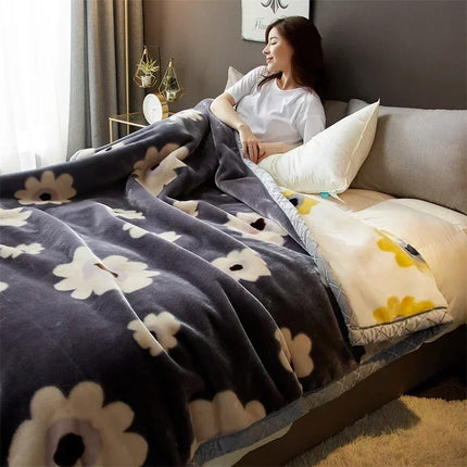 Double Sided Printed Autumn Winter Blankets for Bed Soft Warm Encrypted Flocking Raschel Blanket Skin Friendly Weighted Blanket