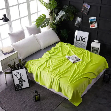 Soft Blanket for Fall Winter Spring All Season Thicken Warm Fuzzy Microplush Lightweight