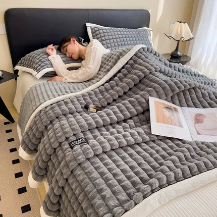 Golden mink fleece cutting grid multifunctional leisure blanket, office nap blanket, high weight gold turtle fleece blanket