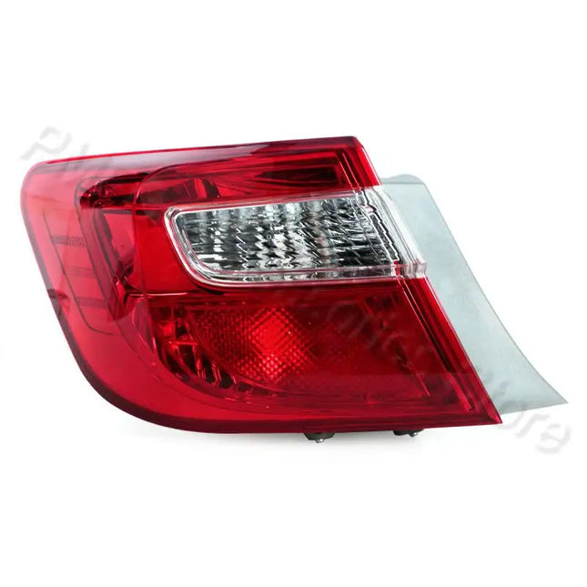 Rear Tail Light Brake Lamp Turn Signal Light Tail Lamp Stop Light Car Lamp Tail Lamp Assembly For Toyota Camry 2012 2013 2014