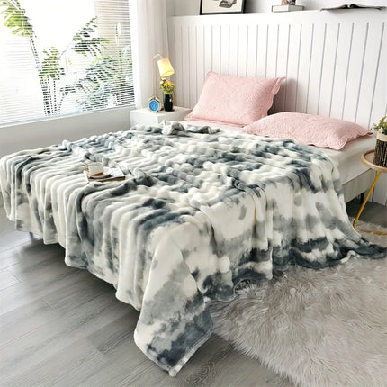 Luxury Thick Plush Faux Rabbit Fur Throw Blanket Ultra-Plush Cozy Soft Decorative Blanket Use for Couch Bed Travel