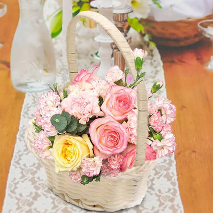 Rattan Basket With Handle Handheld Woven Basket Woven Mini Hand-Carried Basket Rattan Woven Small Flower Basket For Wedding