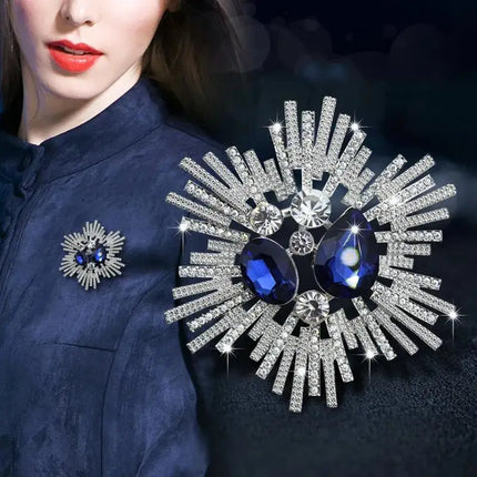 New Shiny Sun flower Brooches For Women Luxury Big Pearl Rhinestone Brooch Pins Jewelry Dress Suit Accessories Wedding Gifts