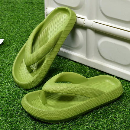 MAEDEF 2024 Flip Flops Men and Women Summer Anti-skid Outdoor Casual Light Beach Sandals Thick Platform House Bathroom Slippers