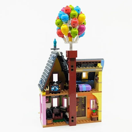 LEG0 Up House Building Blocks Movie Travels Of Flying House Construction