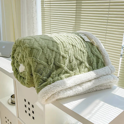 Foreign Trade Lamb Velvet Blanket Coral Flannel Sofa Cover Blanket Nap Office Shawl Air Conditioning Small Blanket Gift