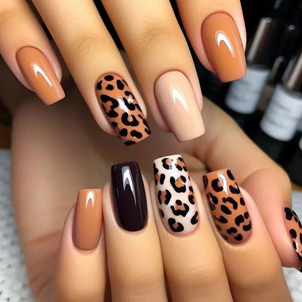 24Pcs Fashion Fake Nails Press on Long Ballet False Nails Art