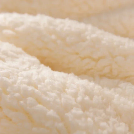 Winter Bedding Thick Quilt Blanket Flannel Fleece Comforter for Cold Nights Fluffy Comforter Duvet Mattress Comforter for Bed