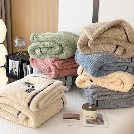 New Half Sides Fleece Autumn Winter Blanket Soft Fluffy Maternal and Child Grade Bed Blankets Warm Breathable Sofa Cover Blanket