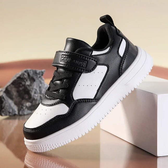 New Casual Leather Sneakers for Children Solid Color Fashion Skateboarding Shoes for Kids Comfortable Low Top Trainers for Boys