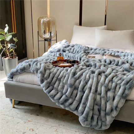 High-end Faux Rabbit Fur Warm Winter Blanket Soft Thicken Warmth Blankets for