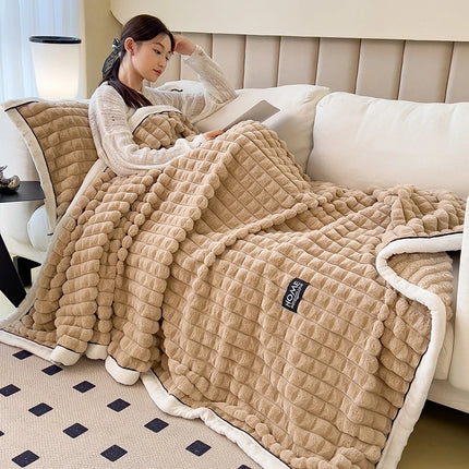 Blankets New Golden Mink Fleece Blanket Multifunctional Cover Sofas Four Seasons Blanket