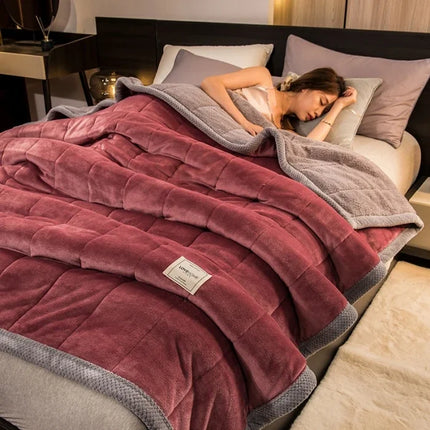 New Coral Fleece Autumn Winter Warm Blankets For Bed 3 Layers Thicken Flannel Blanket Quilt Soft Comfortable Warmth Quilts