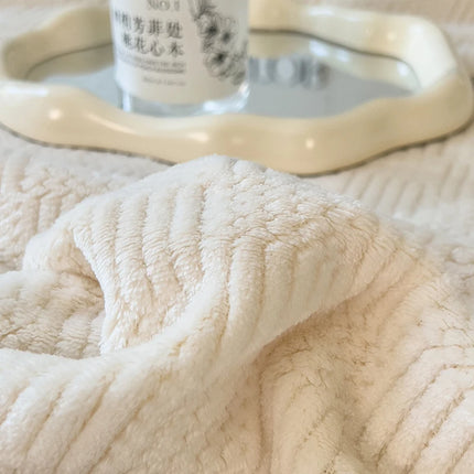 Category A Knitting Velvet Warm Autumn Winter Blanket Soft Warmth Sofa Blankets for Thorw Comfortable Breathable Knitted Blanket