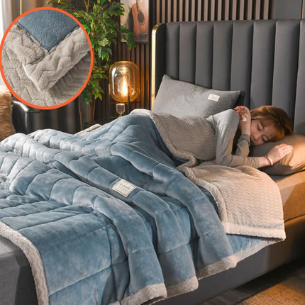 Autumn and Winter Coral Velvet Quilted Blanket