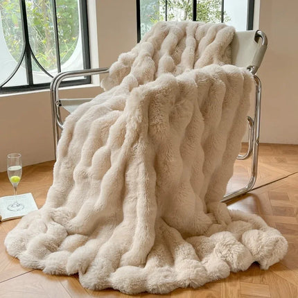 Luxury Faux Rabbit Fur Blankets for Beds Winter Fluffy Plush Throw Blanket