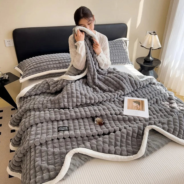 Golden mink fleece cutting grid multifunctional leisure blanket, office nap blanket, high weight gold turtle fleece blanket
