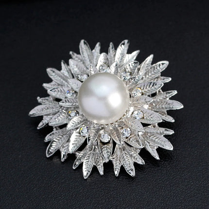 New Shiny Sun flower Brooches For Women Luxury Big Pearl Rhinestone Brooch Pins Jewelry Dress Suit Accessories Wedding Gifts
