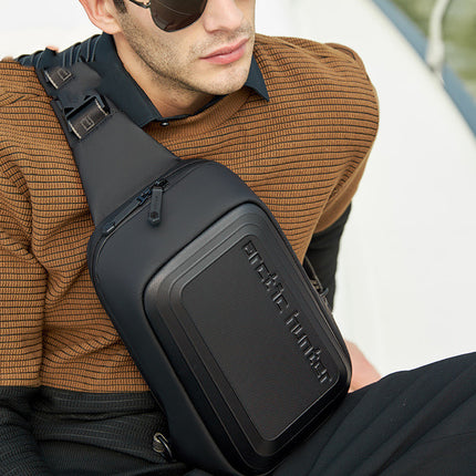 EVA Hard Shell Messenger Bag Water Repellent And Pressure Resistant Locomotive Escape Bag