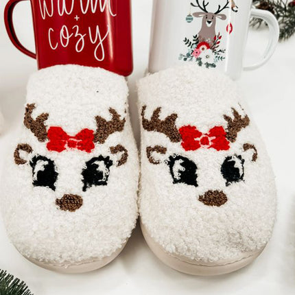 White Christmas Cartoon Pattern Plush Slippers