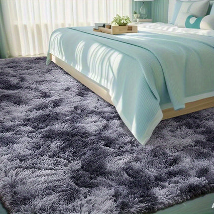 One piece of Nordic-style shaggy plush carpet. A warm and furry home decoration carpet