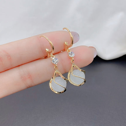Cat's Eye Earrings Women's Fashion