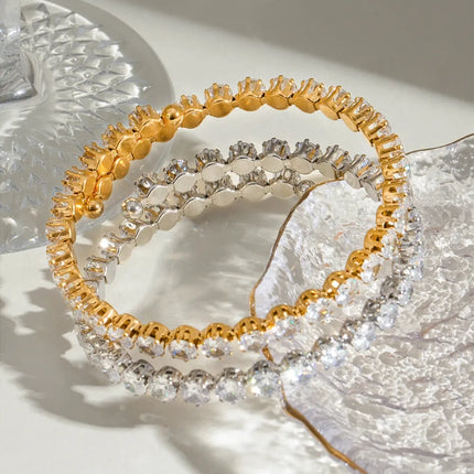 a82c3f1b-570f-4940-acc6-abf3711ecd5e-Max