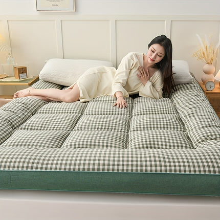 1pc Soft And Warm Japanese-Style Grid Mattress, Foldable, Suitable for Floors And Tatami, Usable in All Seasons