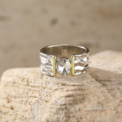 Geometric Hollowed-Out Gold-Inlaid Vintage Creative Ring