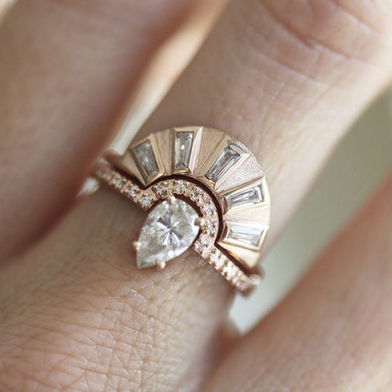 Retro-style Brushed Rose Gold Ring Set With Zircons