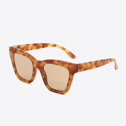 b2d955ed970241e9a54271007f9abf29-Max