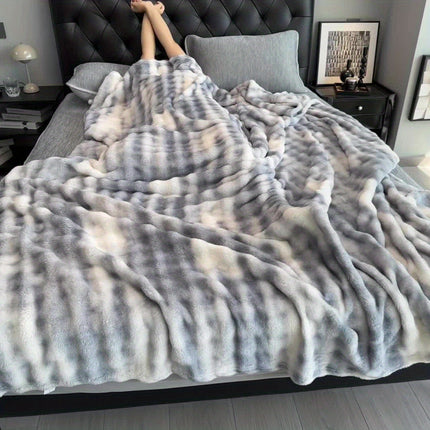 Super Soft Bubble Faux Rabbit Fur Blanket, Machine Washable, All-Season, Heavyweight Winter Blanket