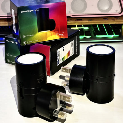 Light Control 2-in-1 Sensor Plug LED Ambient Light