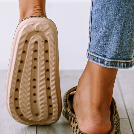 Leopard Print Thick Sole Slip On Slippers