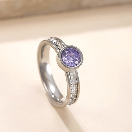 Stylish Stainless Steel Ring With A Welded Plate Set With Round Zirconia