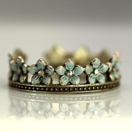 Fashionable Vintage Floral Crown Open Ring