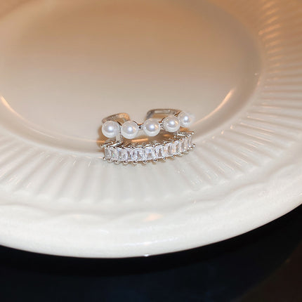 French-style Open Circle Ring With Hollowed-out Pearl Design
