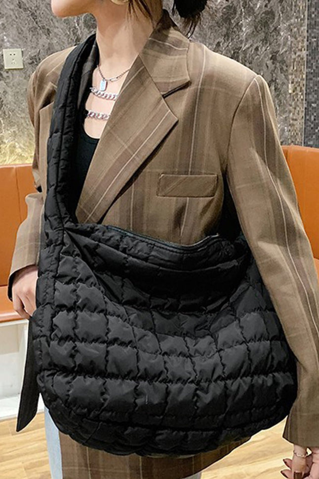 Black Quilted Zipper Large Shoulder Bag - GARDIWALL