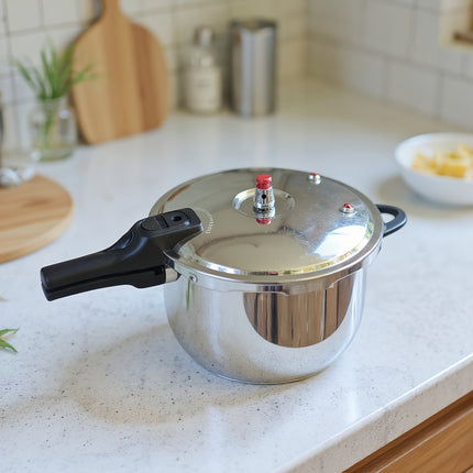 Stainless Steel Pressure Cooker, High-Quality Design for Safe Cooking, Large Capacity Quick Cooker