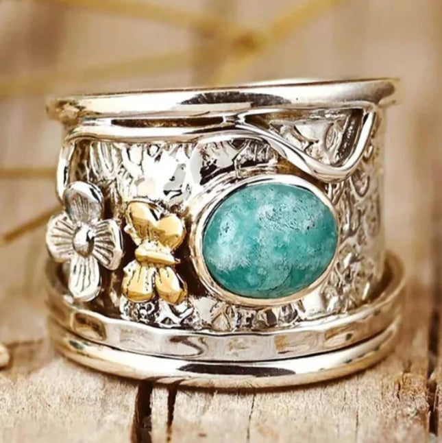 Retro Thai Silver Moonstone Ring With Butterfly Onyx