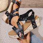 Black / 37