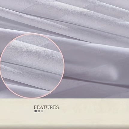 A Complete Set of White Bedding, Striped Double Bedding, Soft And Comfortable Down Comforter Cover