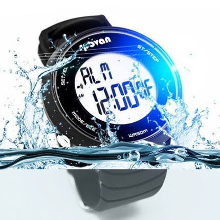 Smart Bluetooth Sports Watch Comes With Stylish Step Meter
