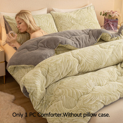 Winter Double-Sided Thick Quilt, Locks In Warmth, And Works As A Soft, Comfortable Blanket