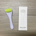 White handle / Yellow