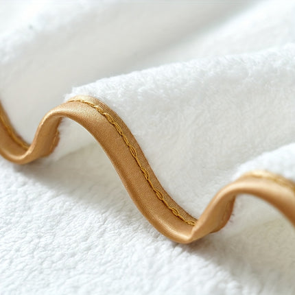 2pcs Luxury Star & Moon Design Soft Towel Set - Soft, Absorbent Polyester, Quick-Dry, Perfect