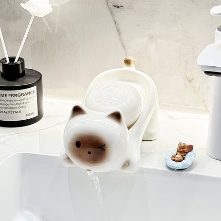 A Charming Ceramic Cat Soap Dish That Features Drainage Without The Need for Drilling