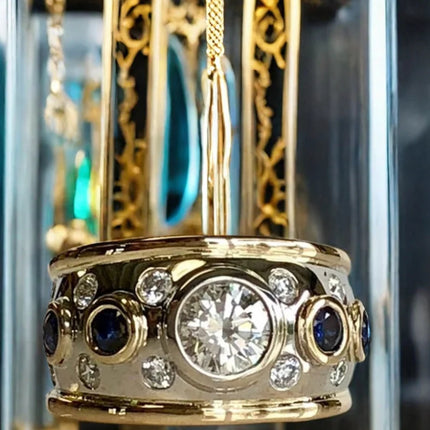 Retro Style Shiny Cubic Zirconia Ring