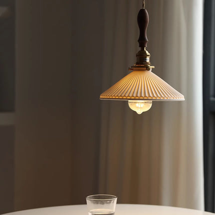 Brass Ceramic Small Droplight Bedroom Bedside Lamp